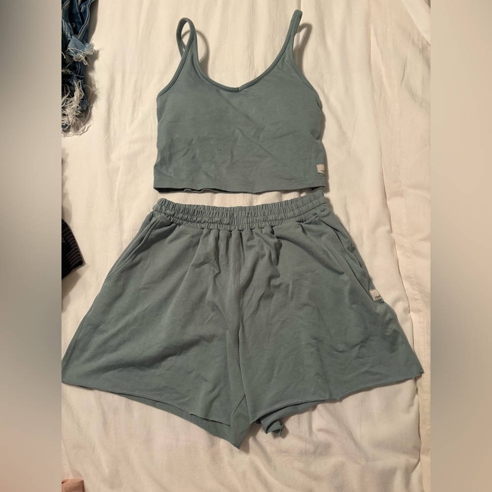 Vuori Boyfriend Set